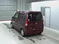 Mitsubishi TOPPO лот № 9191 оценка 3.5  с аукциона в Японии 1