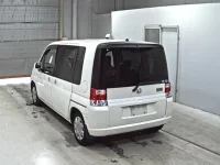 Honda MOBILIO лот № 9089 оценка R  с аукциона в Японии 1