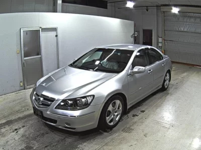 Honda LEGEND  с аукциона в Японии