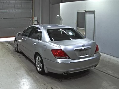 Honda LEGEND  с аукциона в Японии