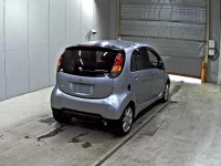 Mitsubishi I лот № 9125 оценка R  с аукциона в Японии 4