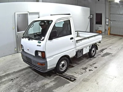 Mitsubishi Minicab Truck