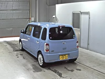 Daihatsu Mira