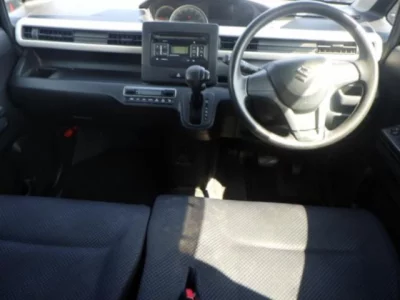 Suzuki WAGON R  с аукциона в Японии
