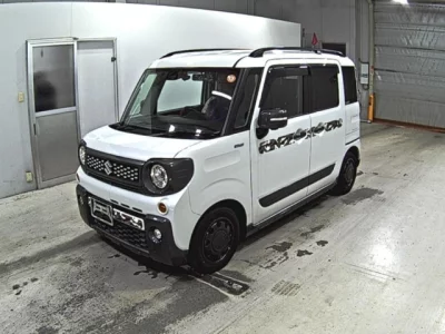 Suzuki Spacia Gear