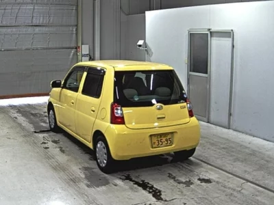 Daihatsu Esse  с аукциона в Японии