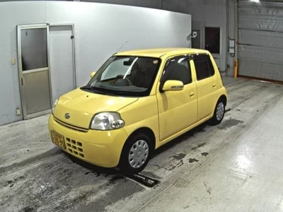 Daihatsu Esse  с аукциона в Японии