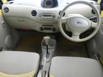 Daihatsu Esse  с аукциона в Японии