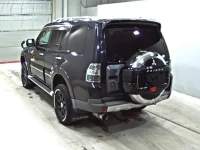 Mitsubishi PAJERO лот № 3197 оценка 3.5  с аукциона в Японии 1