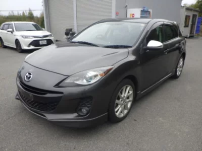 Mazda Axela