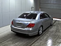 Honda LEGEND лот № 9304 оценка 4  с аукциона в Японии 4