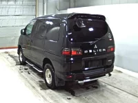 Mitsubishi DELICA лот № 9329 оценка 3.5  с аукциона в Японии 1