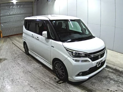 Suzuki Solio