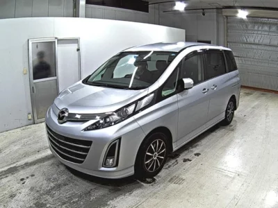 Mazda Biante