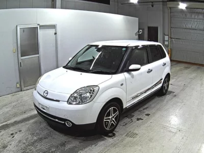 Mazda Verisa