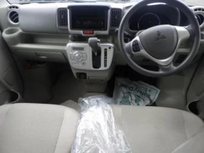 Mitsubishi TOWNBOX  с аукциона в Японии