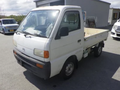 Mazda Scrum Truck
