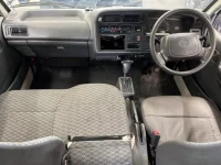 Toyota HIACE VAN лот № 2117 оценка 3.5  с аукциона в Японии 4