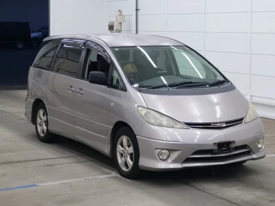 Toyota ESTIMA  с аукциона в Японии