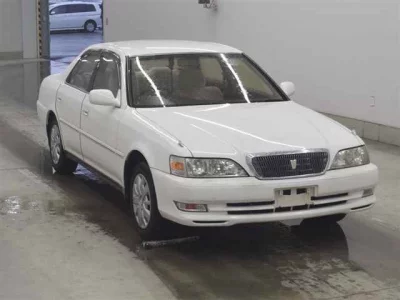Toyota CRESTA  с аукциона в Японии