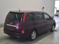 Toyota ISIS лот № 80148 оценка 3  с аукциона в Японии 4