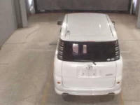 Toyota SIENTA лот № 8137 оценка R  с аукциона в Японии 5