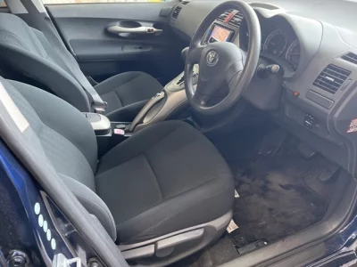 Toyota AURIS  с аукциона в Японии