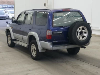 Toyota HILUX SURF  с аукциона в Японии