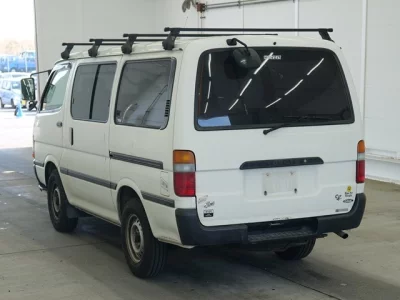 Toyota HIACE VAN  с аукциона в Японии