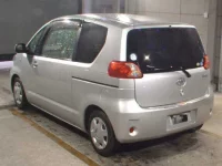 Toyota PORTE лот № 90 оценка 4  с аукциона в Японии 1