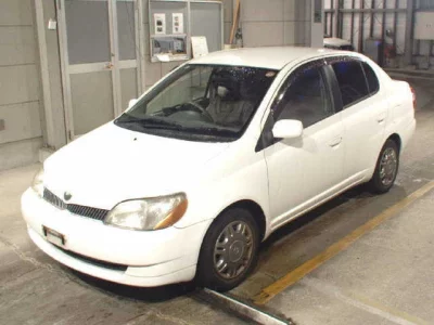 Toyota PLATZ  с аукциона в Японии