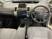 Toyota Prius лот № 2236 оценка 3  с аукциона в Японии 4