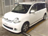 Toyota SIENTA лот № 8271 оценка 3.5  с аукциона в Японии 3