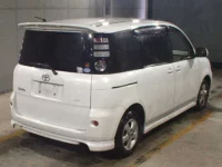 Toyota SIENTA лот № 8271 оценка 3.5  с аукциона в Японии 4