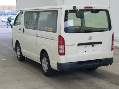 Toyota RegiusAce
