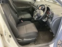 Toyota WISH лот № 2293 оценка RA  с аукциона в Японии 3