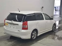 Toyota WISH лот № 70227 оценка 3.5  с аукциона в Японии 4