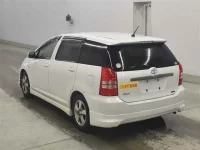 Toyota WISH лот № 70227 оценка 3.5  с аукциона в Японии 1