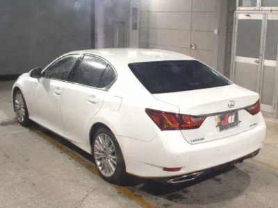 Lexus GS  с аукциона в Японии