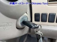 Nissan CUBECUBIC лот № 43127 оценка 3  с аукциона в Японии 4