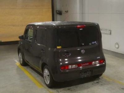 Nissan CUBE
