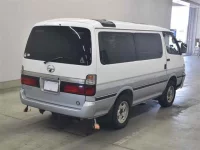 Toyota HIACE лот № 80210 оценка R  с аукциона в Японии 4