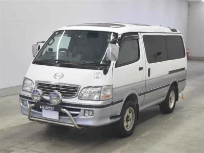 Toyota HIACE  с аукциона в Японии