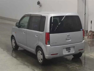 Nissan Otti