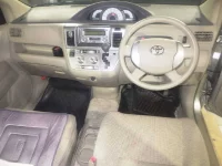 Toyota RAUM лот № 8369 оценка R  с аукциона в Японии 2