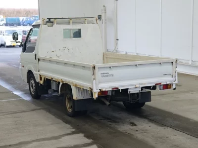 Nissan VANETTE TRUCK  с аукциона в Японии