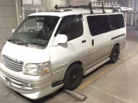 Toyota HIACE лот № 8395 оценка R  с аукциона в Японии 3