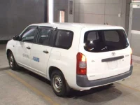 Toyota PROBOX лот № 8387 оценка R  с аукциона в Японии 1