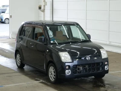 Nissan PINO  с аукциона в Японии