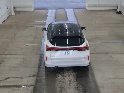 Nissan Aura